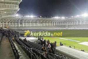 Και στο φεγγάρι να παίζαμε...!