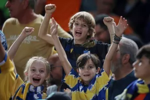 TOP... από ΑΠΟΕΛ!