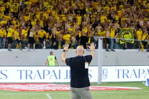 Η... δύσκολη Κυριακή του Χρίστου 