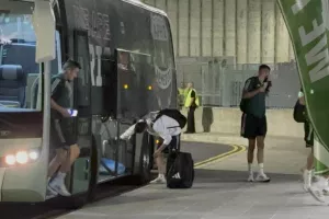 (ΦΩΤΟΣ) Η άφιξη του Άρη στο “ΑλφαΜέγα” 