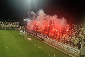 Εντυπωσιακή υποδοχή των οπαδών της ΑΕΚ