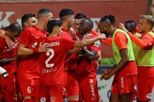 Νέα Σαλαμίνα - Δόξα: "Καθάρισε" με αριθμητικό πλεονέκτημα!