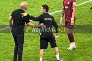 Αγκάλιασαν τον πρώην κόουτς (Φώτος Kerkida)