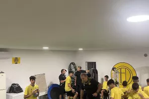 Η επίσκεψη Κόσκελα στις Ακαδημίες της ΑΕΛ (Φώτος)