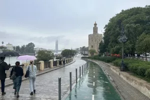 (ΦΩΤΟΣ Kerkida)/Επιβλητικός ο καθεδρικός ναός