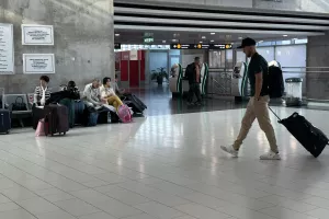 Η άφιξη του Άρη στο αεροδρόμιο (φώτος)