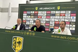 Μπεν Σιμόν: "Ευχαριστώ τον Όλτρα-Να είμαστε στις κορυφαίες ομάδες του πρωταθλήματος" (βίντεο)
