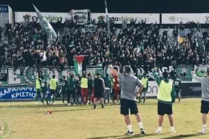 Θύρα 9: "Προχωράμε ενωμένοι, λυσσασμένοι"