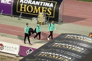 Άφιξη στο "Στέλιος Κυριακίδης" (φώτος kerkida)
