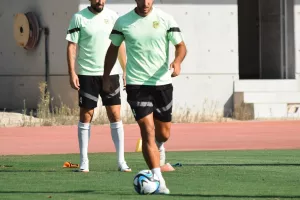 "Κλικς" από την πρώτη του Μπεν Σιμόν