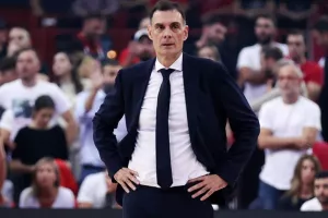 Ζέρβας: «Πρέπει να σκοράρει απόψε ο Ολυμπιακός - Πολύ πιο ζεστός στην αγορά, ποιο το δίλημμα»