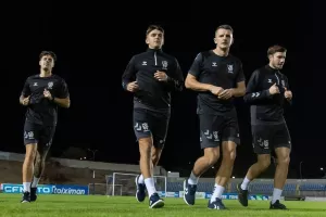 Επιστροφή στην Κύπρο... και προπόνηση στην Πάφο