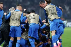 Άνοδος τεσσάρων θέσεων για την Ελλάδα στην κατάταξη της FIFA