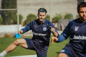 "Κλικς" από την δουλειά στο Κολόσσι
