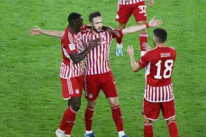 Νίκησε με ανατροπή ο Ολυμπιακός