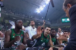 (ΒΙΝΤΕΟ) Ο Σλούκας ζήτησε να παίξει ένας εναντίον ενός στο 71-71