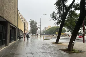 (ΦΩΤΟΣ Kerkida)/Το επιβλητικό Σάντσεθ Πιθχουάν και ο βροχερός καιρός 