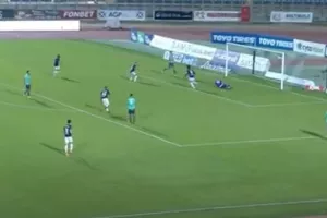 (ΒΙΝΤΕΟ) "Κλείδωσε" το τρίποντο με Ντράγκομιρ