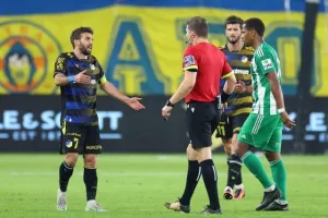 (Εφραίμ) Η σύμπτωση με τις αποβολές