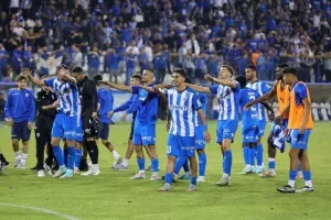Ανόρθωση-Ομόνοια: Της "έσπασε" το αήττητο και την προσπέρασε! (Φώτος)