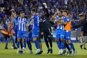 Ανόρθωση-Ομόνοια: Της "έσπασε" το αήττητο και την προσπέρασε! (Φώτος)