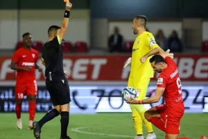 Νέα Σαλαμίνα - Δόξα: "Καθάρισε" με αριθμητικό πλεονέκτημα!