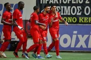 Νέα Σαλαμίνα - Δόξα: "Καθάρισε" με αριθμητικό πλεονέκτημα!