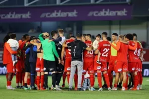 Νέα Σαλαμίνα - Δόξα: "Καθάρισε" με αριθμητικό πλεονέκτημα!