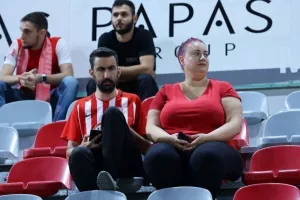 Νέα Σαλαμίνα - ΕΝΠ: Εξάσφαιρη... πρόκριση! (Φώτος)