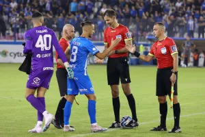 Ανόρθωση-Ομόνοια: Της "έσπασε" το αήττητο και την προσπέρασε! (Φώτος)