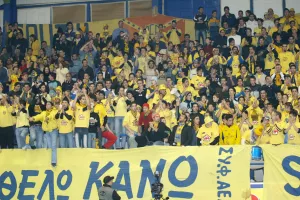ΦΩΤΟΣ/Η Βασίλισσα του μπάσκετ (2003)