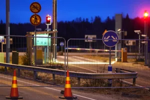 Φινλανδία: Κλείνει τα σύνορά της με τη Ρωσία για δύο εβδομάδες