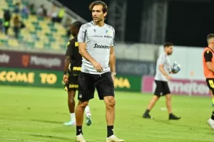 ΑΕΚ-ΑΠΟΕΛ: Επίδειξη (γαλαζοκίτρινης) δύναμης στη Λάρνακα! (Φώτος)
