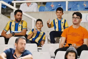 (ΦΩΤΟΣ) από τις εξέδρες του ΓΣΠ 