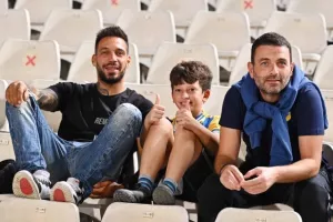 (ΦΩΤΟΣ) από τις εξέδρες του ΓΣΠ 