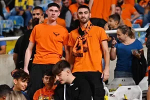 (ΦΩΤΟΣ) από τις εξέδρες του ΓΣΠ 