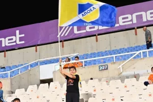 (ΦΩΤΟΣ) από τις εξέδρες του ΓΣΠ 
