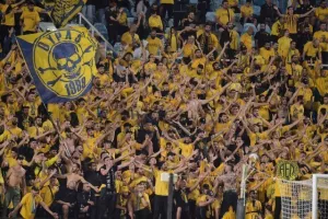 (ΦΩΤΟΣ) από τις εξέδρες του ΓΣΠ 