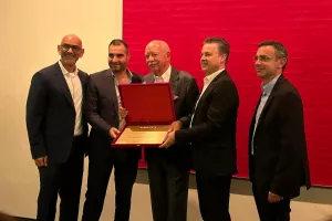 Τιμητική διάκριση στη CTC Automotive για τα 60 χρόνια HILTI στην Κύπρο