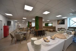 Η ξενάγηση του Απόλλωνα στα ανακαινισμένα αποδυτήρια στο Αλφαμέγα (Βίντεο/Φώτος)