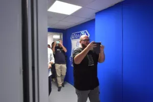 Η ξενάγηση του Απόλλωνα στα ανακαινισμένα αποδυτήρια στο Αλφαμέγα (Βίντεο/Φώτος)