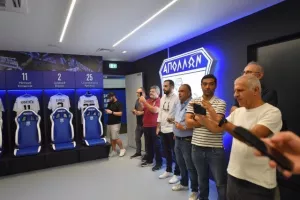 Η ξενάγηση του Απόλλωνα στα ανακαινισμένα αποδυτήρια στο Αλφαμέγα (Βίντεο/Φώτος)
