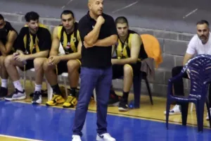 Αγχωτική νίκη ΑΠΟΕΛ (Φώτος)