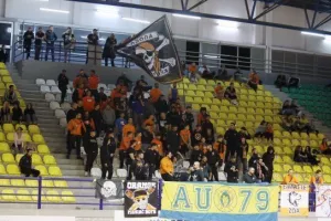 Αγχωτική νίκη ΑΠΟΕΛ (Φώτος)
