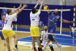 Διπλό της Ανόρθωσης επί του ΑΠΟΕΛ (Φώτος)