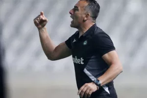 Ομόνοια-Απόλλων: "Πράσινο" προσπέρασμα με γκολ και ασίστ του Λοΐζου! (Φώτος)