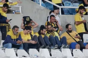 (ΦΩΤΟΣ) από τις εξέδρες του ΓΣΠ 