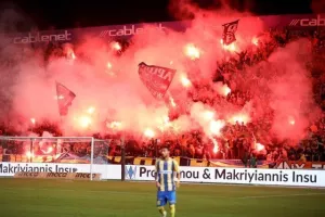 (ΦΩΤΟΣ) από τις εξέδρες του ΓΣΠ 