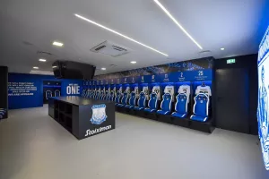 Φώτος Απόλλωνα από την... ξενάγηση στα αναβαθμισμένα αποδυτήρια