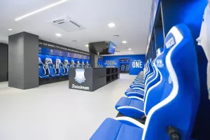 Φώτος Απόλλωνα από την... ξενάγηση στα αναβαθμισμένα αποδυτήρια